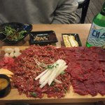 <b>육회</b> 비주얼 장난 업쥬 ?