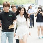 아이유몸매가 진짜그렇게별로야?????????