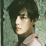 뷔가 잘생긴건 알았지만 이건 판타지스럽다ㅜ