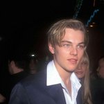 짝남이 <b>대일</b>밴드 붙여줌ㅋㅋㅋㅋㅋㅋㅋㅋㅋㅋㅋㅋㅋ