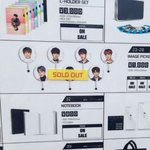 [방탄소년단] 일본에서 하도 <b>안</b>팔린다는 정국 굿즈 좀 <b>사</b>주라ㅜ