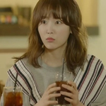 자기 외모가 <b>평범</b>하다고 하는 어느 여배우.JPG