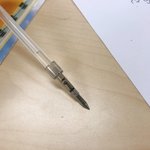 [드루와] 얘들아 나 <b>볼펜</b> 끝까지 썼다