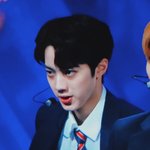 [라이관린] 크 존잘