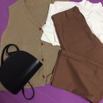 내일 할로윈 <b>파티</b> 가는데 옷 좀 봐주라