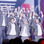 [세븐틴] 세븐틴 형님들 나오십니다 모두 박수 (짝짝짝)