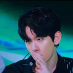 [백현] 오늘 백현이.. <b>플뷰</b>