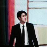 [댓글부탁해] 새신랑 모멘트라는 검은<b>수트</b> 세훈