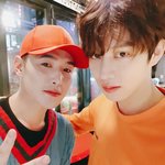 [드루와] 남<b>돌중</b>에 제일 동안인 사람 누구라고 생각해?