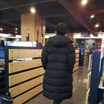 롱패딩입고 배그<b>하러</b> 슝