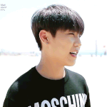 [박우진] 웃는거 아닌데두 눈꼬리 휘어지는거
