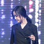 바람에 날라갈 것 같은 <b>여리</b>함