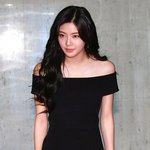 어제 이선빈 골반몸매 쩔엇다ㄷㄷㄷㄷㄷㄷㄷ