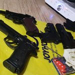 아카데미사의 총만 이제 몇자루<b>사면</b>~~
