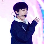 [시우민] 태어날때부터 <b>부농</b>색소 장착한 시우민