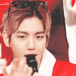 [백현] 섹시<b>청담동</b>산타 백현이 보고 힐링하자 ^-^