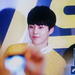 [시우민] 시우민 오늘의 <b>포인트</b>는