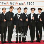 [EXO] 사진 좌우반전 해봤는데 이게더 <b>자연</b>스럽