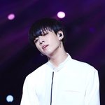 [방탄소년단] 입덕위기 머글입니다 한번만 <b>도와</b>주세요ㅠㅠ