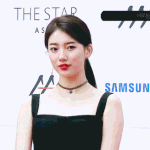 수지 어제 <b>초커</b>+머리묶음 개이뻐