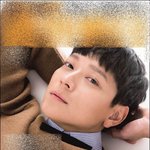 살찌고 늙엇다는 최근 강동원