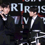 [백현] 171115 <b>AAA</b> 백현 움짤 4