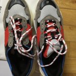 [19] 신발 2컬레 <b>질럿</b>다.괜찮냐?