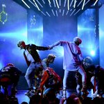 [방탄소년단] <b>AMAS</b> 애들 무대사진 뜸