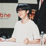 동그리 안경 <b>미남</b>