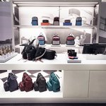 <b>프라다</b> 나일론 가방 이쁘네요