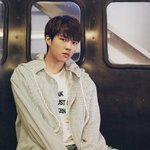 [인피니트] 우현이랑 성규는 <b>앞머리</b>내린 생머리가 젤 예쁜거같음