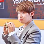 [박우진] 어제 라디오 들으니 더 <b>욕심</b>난다