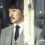 신곡발매와 공연이 미뤄진 가수