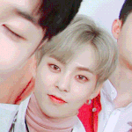 시우민 진짜 <b>요정</b>같이 생겼다