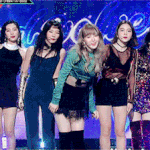 레드벨벳 무대와 눕방 갭차이<b>gif</b>