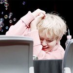 나이 먹어도 <b>이</b> 얼굴 그대로일 남<b>돌</b>