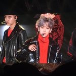[EXO] 다이아몬드 의상 <b>뭔</b><b>일</b>이야