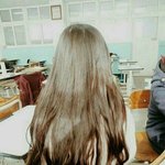 내친구들이 계속내얼굴만지고 비교하는데 짜증나죽겠어ㅠㅠ
