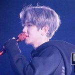 [백현] <b>애쉬</b>그레이가 이렇게 예쁜 색인지 몰라 봐서 미안할지경 ㅎ