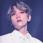 [백현] 이<b>조명</b>에두 살아남는 배켠미모