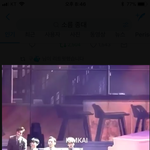 [EXO] 난소름여기 <b>의자</b>에앉아서 다같이 <b>다리</b>꼬고