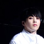[시우민] 시우민 <b>그윽</b>한 눈빛
