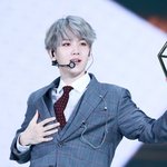 [백현] <b>The</b> EℓyXiOn- day 2 백현 고화질