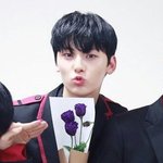 [황민현] 옆) <b>미녀</b>단 오랜만이야❤️