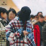 친누나한테 공항 패션 <b>협찬</b> 받은 지드래곤