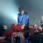 [<b>꼬랑</b>단] 실화냐...?