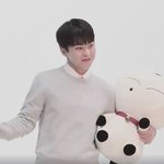 [시우민] 시우민 먼 촬영<b>이얌</b>?