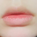 <b>입술</b> 어떤지 좀 봐줭