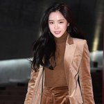 [댓글부탁해] 어제자 좀 멋있었던 손나은 ㄷ ㄷ