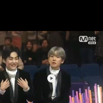 [백현] 큥리둥절 백현이 <b>기여워</b>